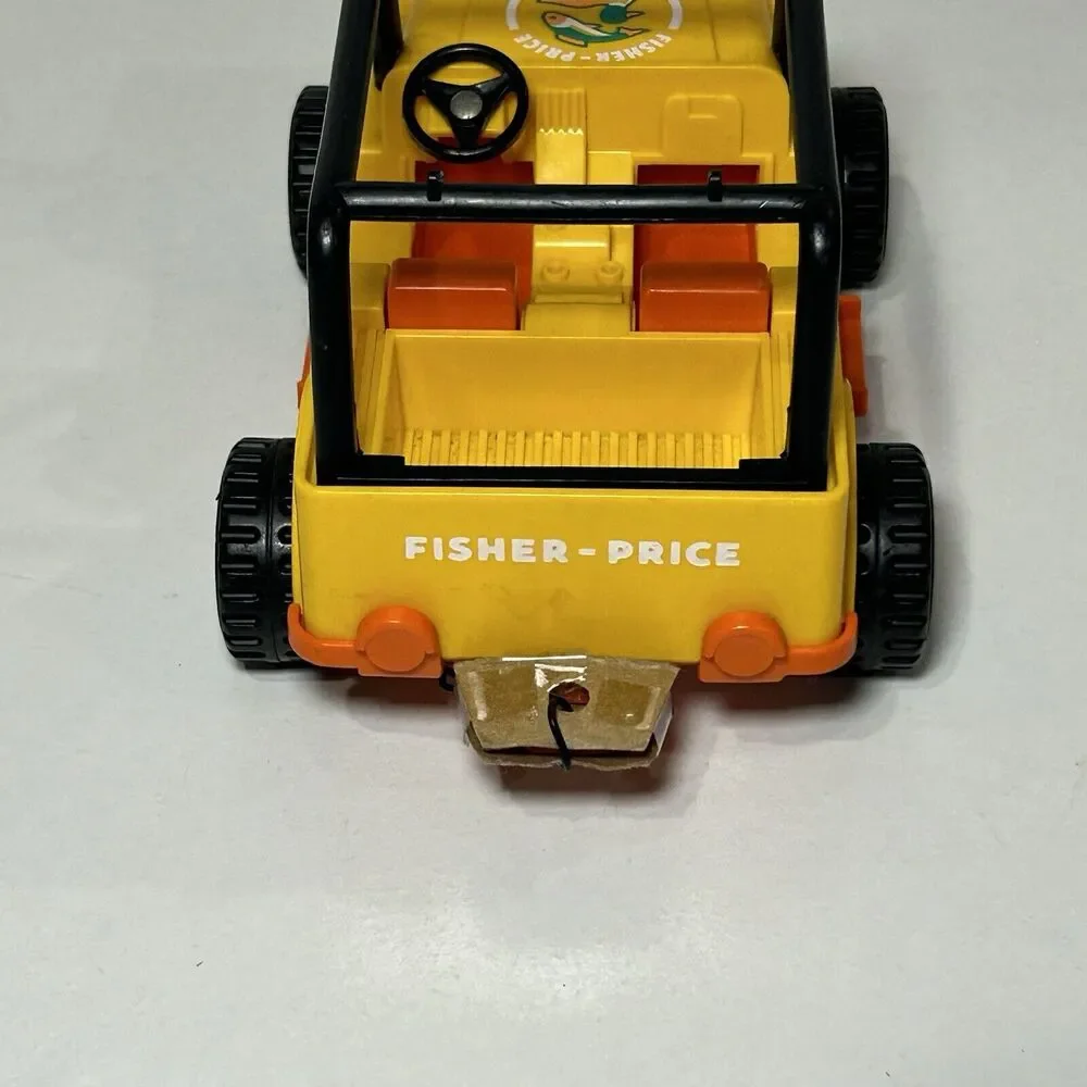 Fisher Price Vintage 1977 Adventure People 3.75